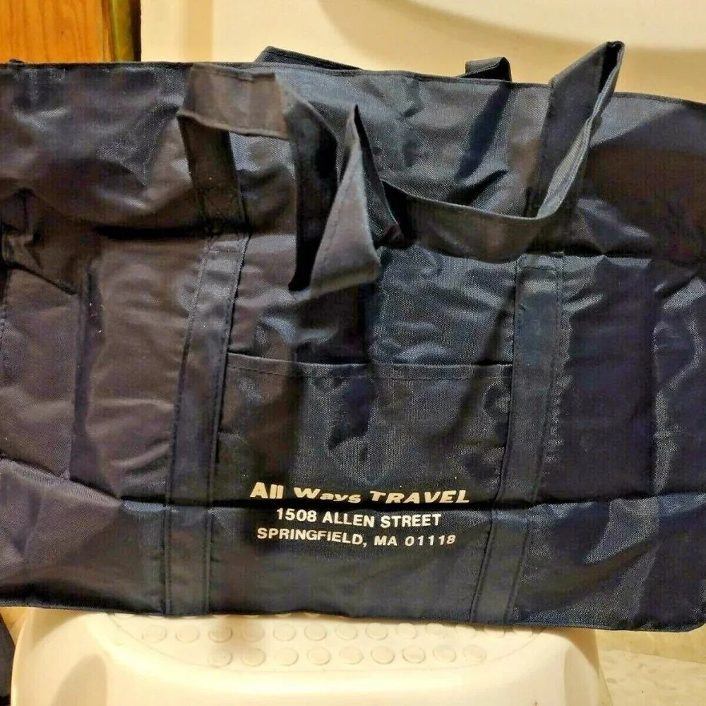 Foldable Travel Duffle Bag  Waterproof & Tear Resistant - Picture 7 of 8